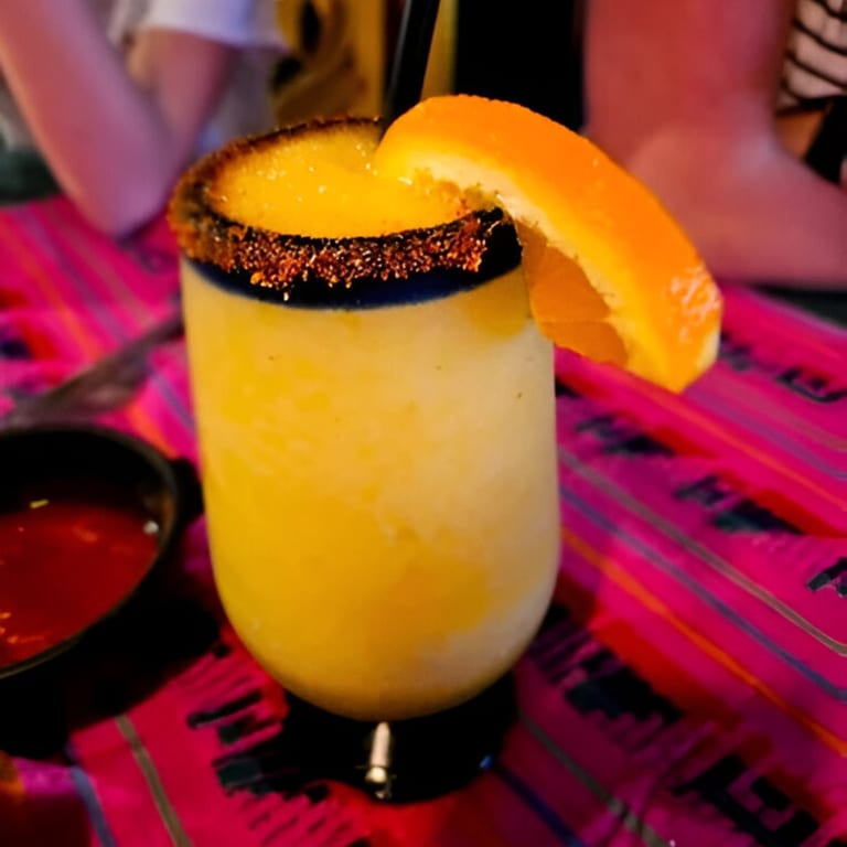 Unwind with Happy Hour🍹