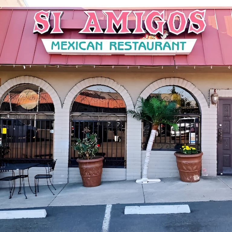 Welcome to Si Amigos🌮